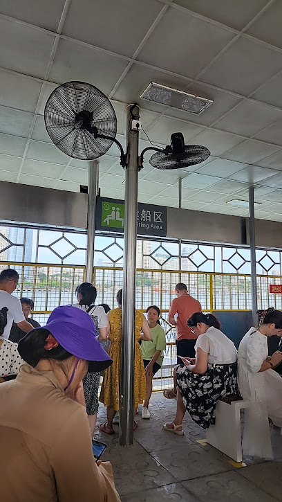 Linggan jimoshanqiul Hotel