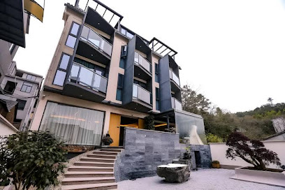 Qiushan Banshe Boutique Hostel