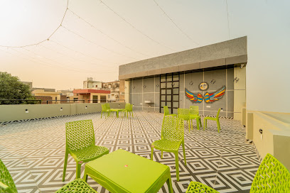 Palm Hotel Mansarovar