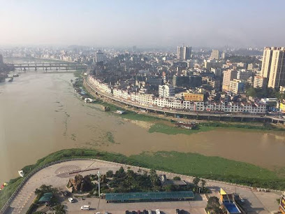 Galaxy International Holiday Hotel