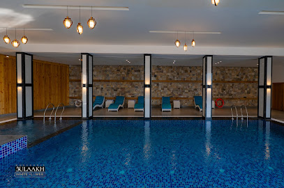 Bulaakh White Flower