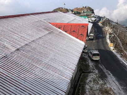 Snow Lion Resort, zuluk