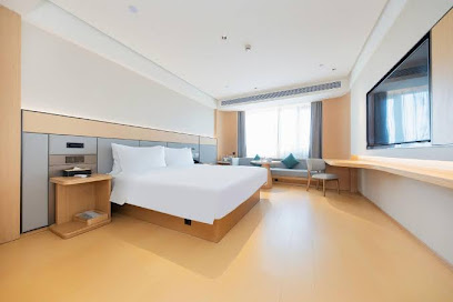All-season Hotel