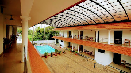 Lake Gardens Resort , Alleppey