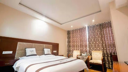 Xuyong Jinyuan Business Hotel