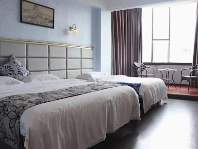 Xingyi Shuimo Shanshui Hotel