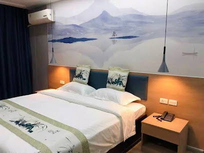 阳光假日快捷酒店