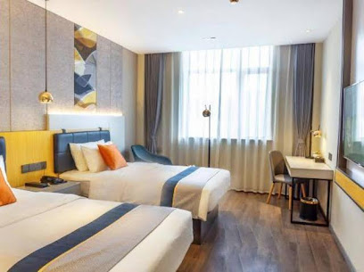 Superior Hotel