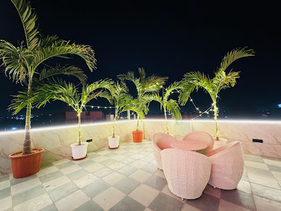 Hotel Aana Inn Prime