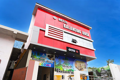 OYO Hotel Balancing Rock