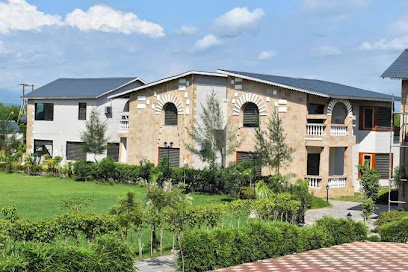 Amaris Greens Resort