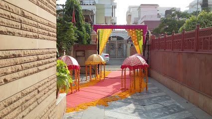 Hotel Holy Family