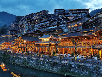 Qianhu Miaozhai Kangjie View Hotel