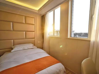 Shell Shanghai Baoshan District Songbin Road Subway Station Hotel