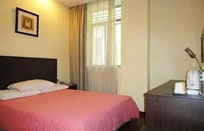 如家酒店连锁上海世博卢湾蒙自路店