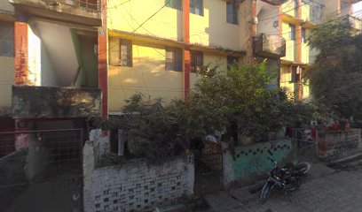 OYO 44380 King's Hotel