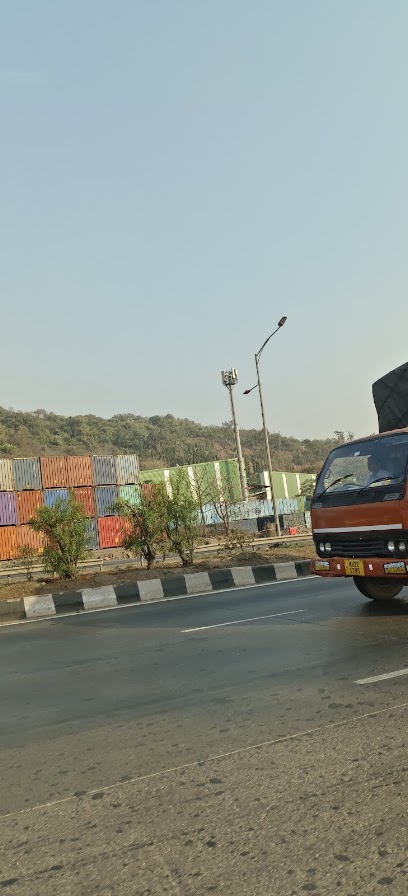 Hotel Parking Sahara