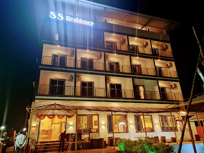 Treebo Ss Residency Mountain View With Swimming Pool