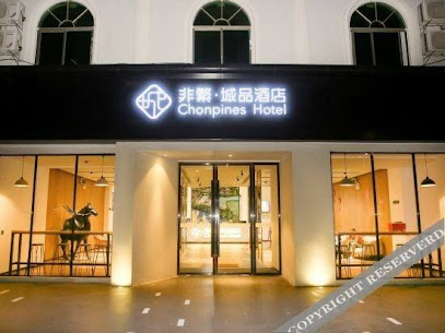 Chonpines Hotel
