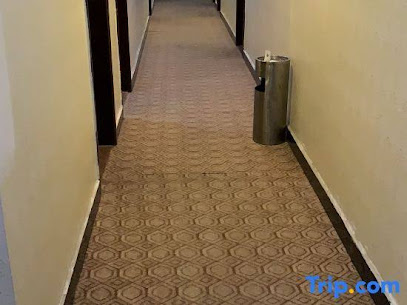 Xinfuhua Business Hotel