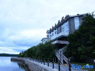 Diaoyutai villa in Jingpo Lake