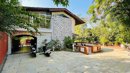 Cove Cottage by Vista Rooms