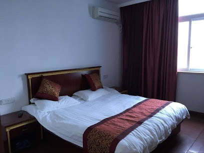 Dongji Lanse Haiwan Hotel