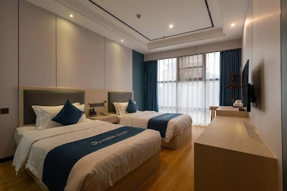 Huatai Theme Business Hotel