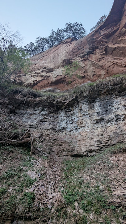 Ganquan Lianjie Cave Homestay