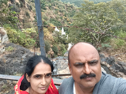 Mahaveer bhojnalaya muktagiri