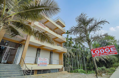 Hotel O P N K Suites