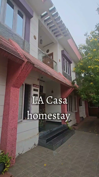 LaCasa Homestay