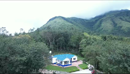 BrewBerry Homestay /Near mullayanagiri/