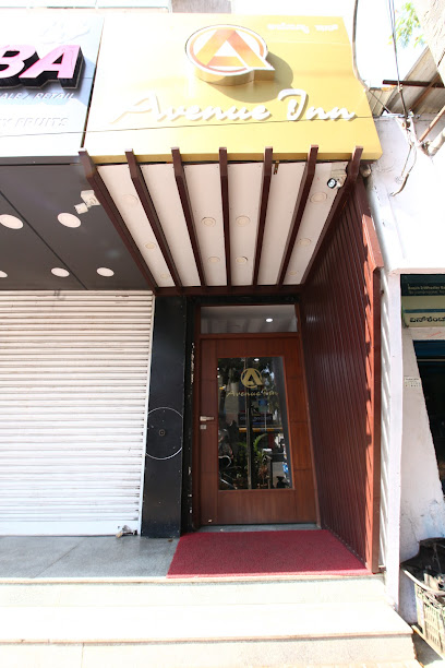 FabExpress Avenue Inn