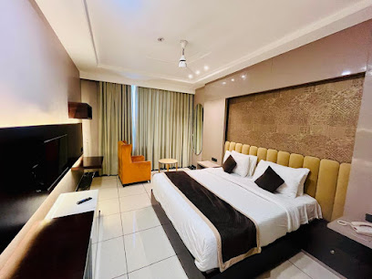 Hotel Parasiya Inn