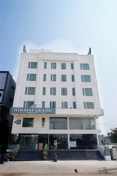 Himayat Grand (Luxury stay)