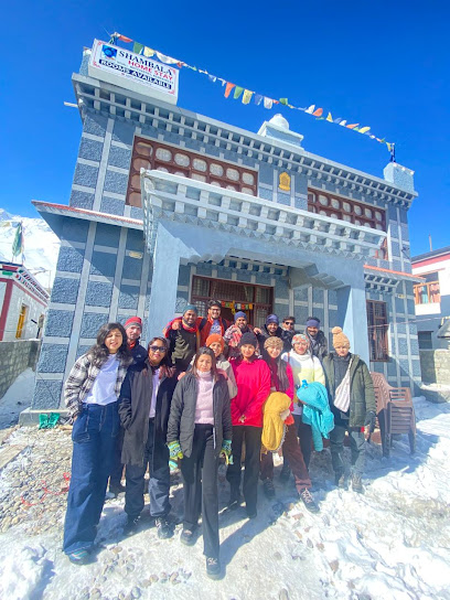 Shambala River View home stay