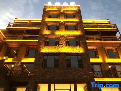 Bonthic Mountain Courtyard Holiday Hotel