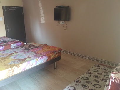 पटेल गेस्ट हाउस ओंमकारेश्वर