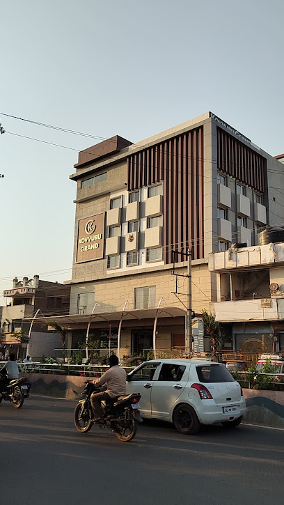 KOVVURU GRAND