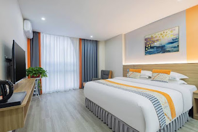 Shiyan Jingyi Business Travel Hotel