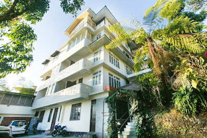 OYO 8682 Hotel Holiday Hill