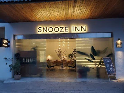 Snooze Inn