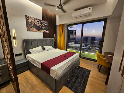 Velvet Stays | Studio Appartments | Sunset View | City Panaronic View