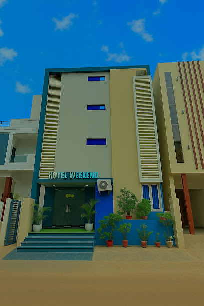 Hotel Weekend By Benchmark