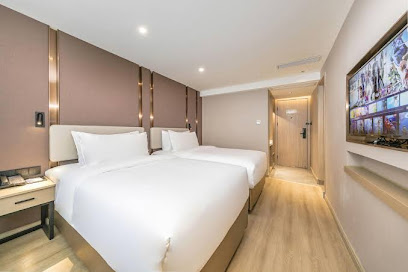 Superior Hotel