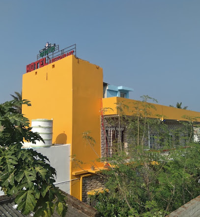 Gayatri Hotel and restaurant