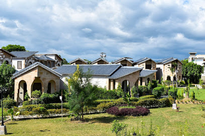 Amaris Greens Resort