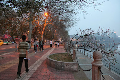 九龙假日大酒店