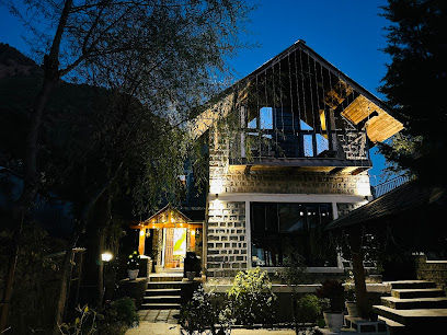 Utopia Hostels Dharamkot (Mcleodganj )